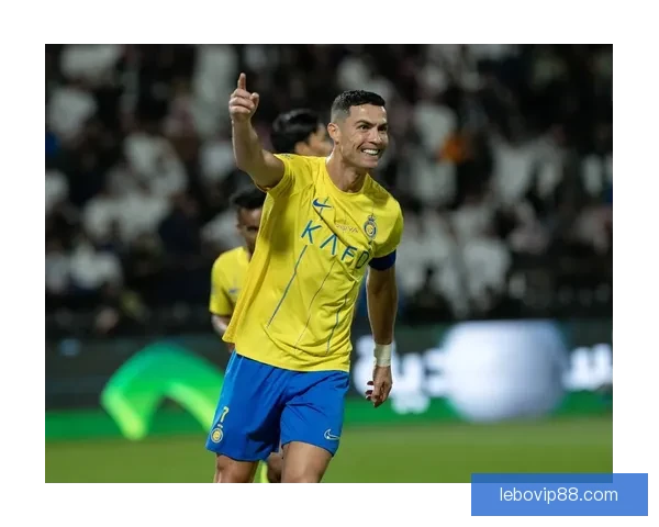 从足球译站视角深挖C罗罢赛背后真相与更衣室风暴博弈与舆论权力